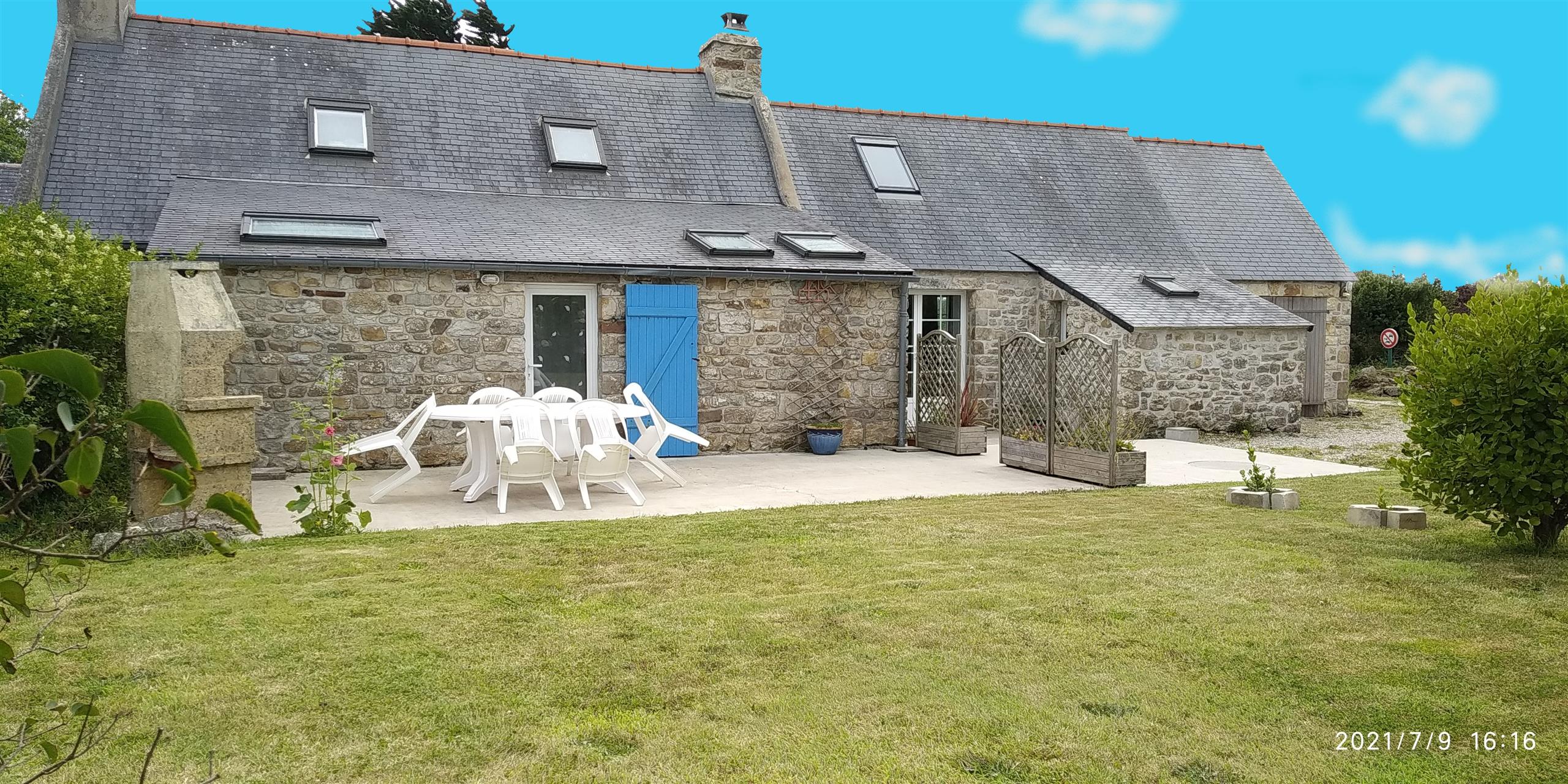 1-Extérieur coté jardin (2)