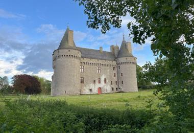 @kerouzere 11. Château - Nord depuis lavoir_1