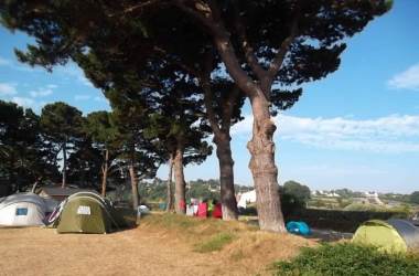 Camping Municipal de Beg ar Vilin (Plougrescant) | Office de Tourisme de la  Cte de Granit Rose