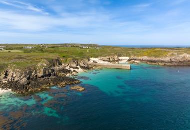 GLAZ Pictures 2022_0505_Bretagne_Finistere_Ouessant_Arlan_Aerial_DJI_0654