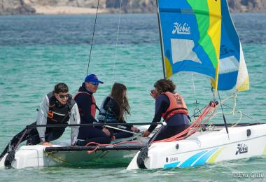 Location et cours particuliers Trez Hir - Catamaran 