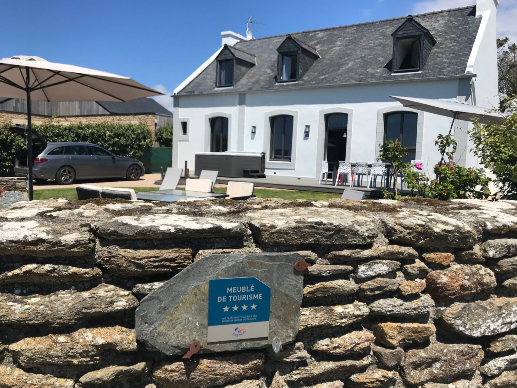 4-Façade-Le-Clos-de-la-Pointe-Saint-Mathieu