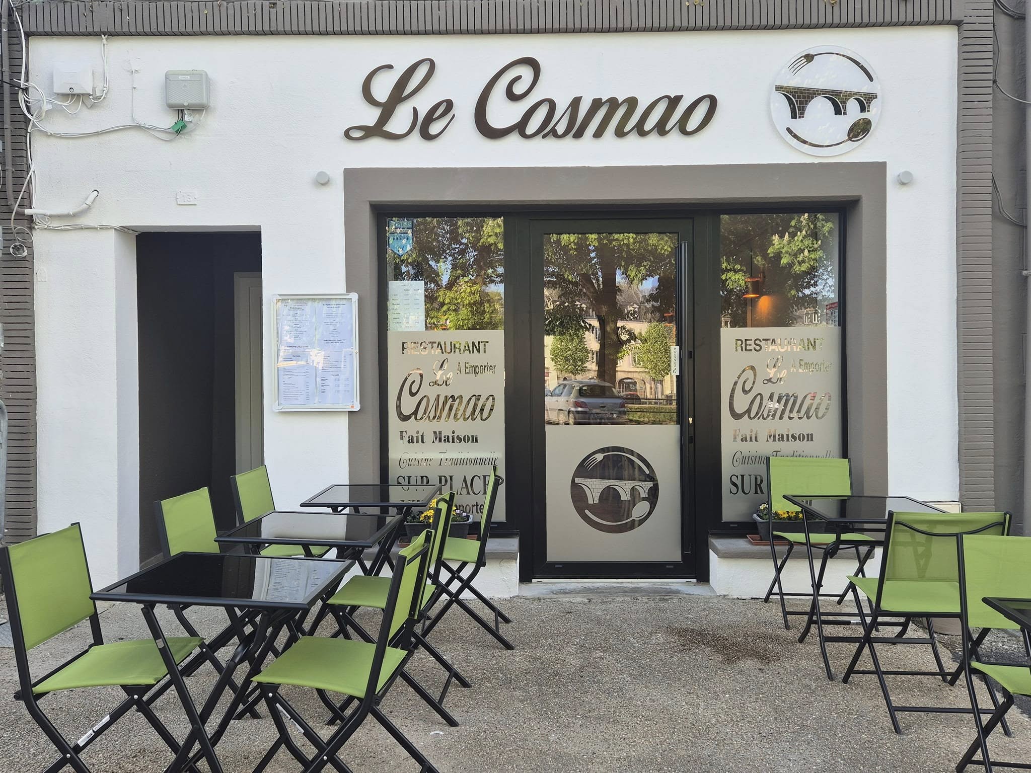 Le Cosmao