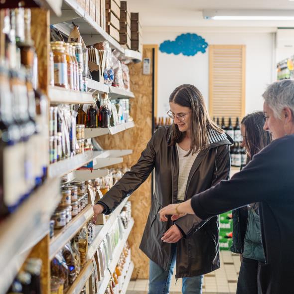 56-SB-Ploug-Epicerie de Lilia-HD©JeremyJehanin-2024 LDD