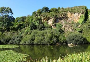 CBNB - Charlotte Dissez CBCN-jardin-lac