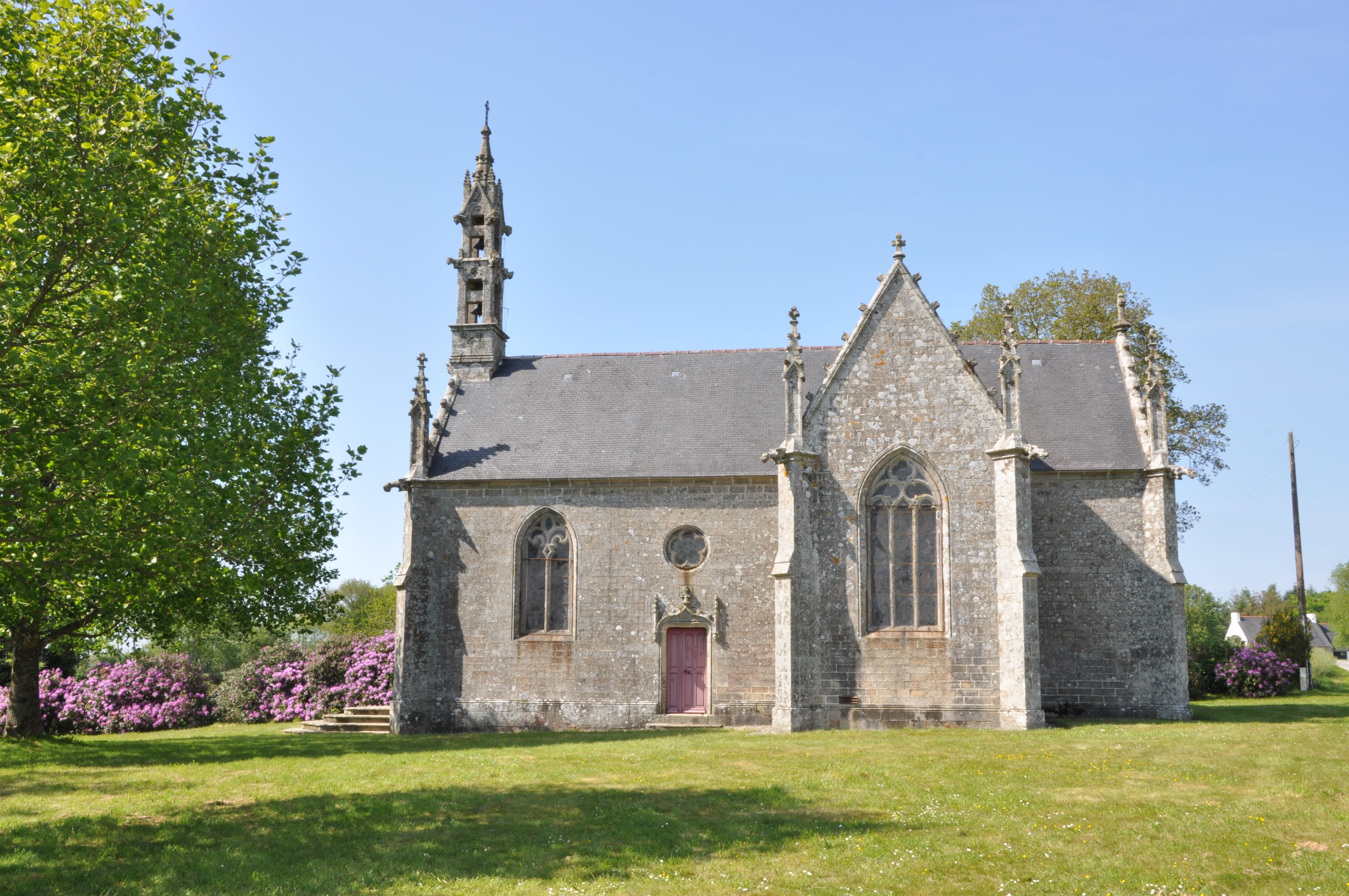 Chapelle_StYves_Priziac©V_Mastin