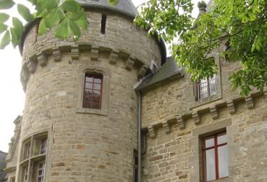 Chateau de kerveatoux tour
