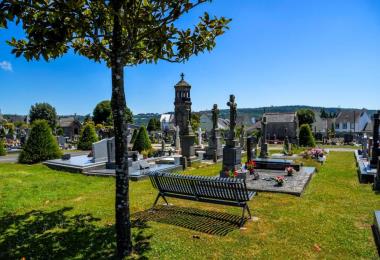 Ville de Landerneau Cimetiere-banc-VDL-3