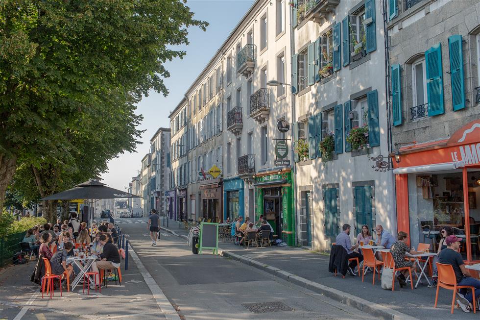 Eté à Brest : Les terrasses place Guérin