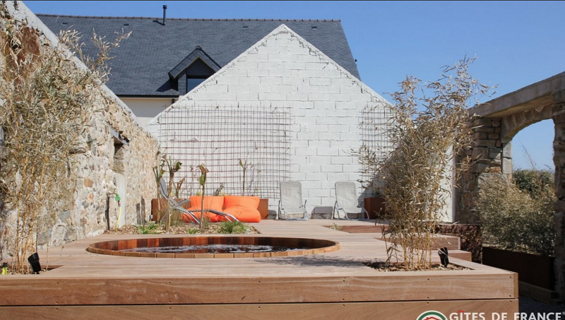 Domaine de kerantroad- sauna encastré-redi