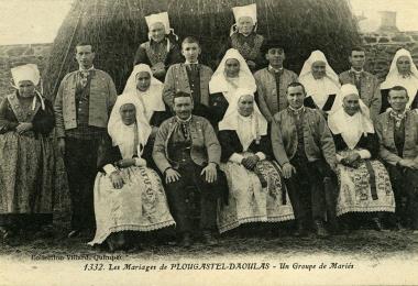 EXPO MARIAGES COLLECTIFS PLOUGASTEL