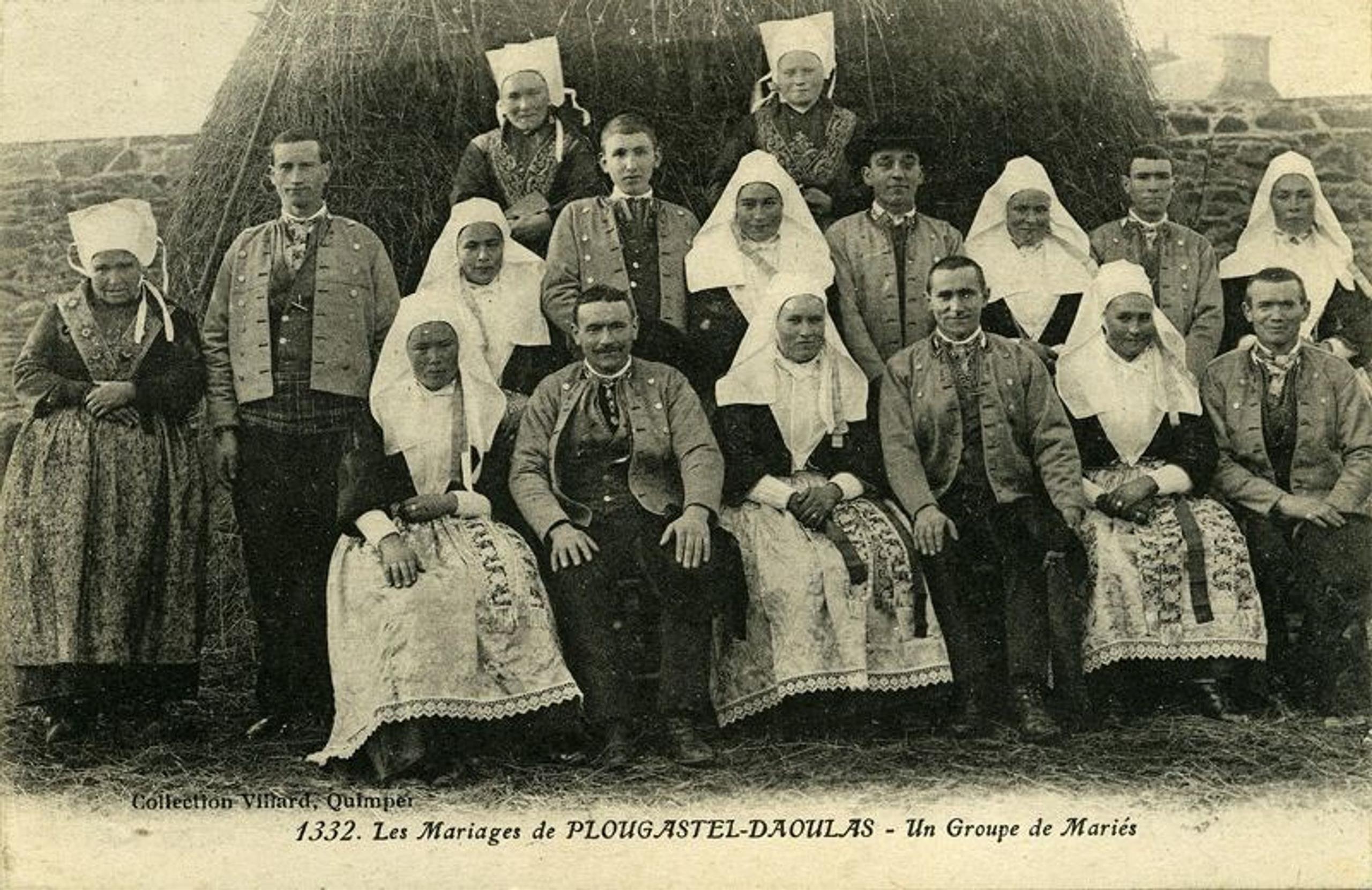 EXPO MARIAGES COLLECTIFS PLOUGASTEL