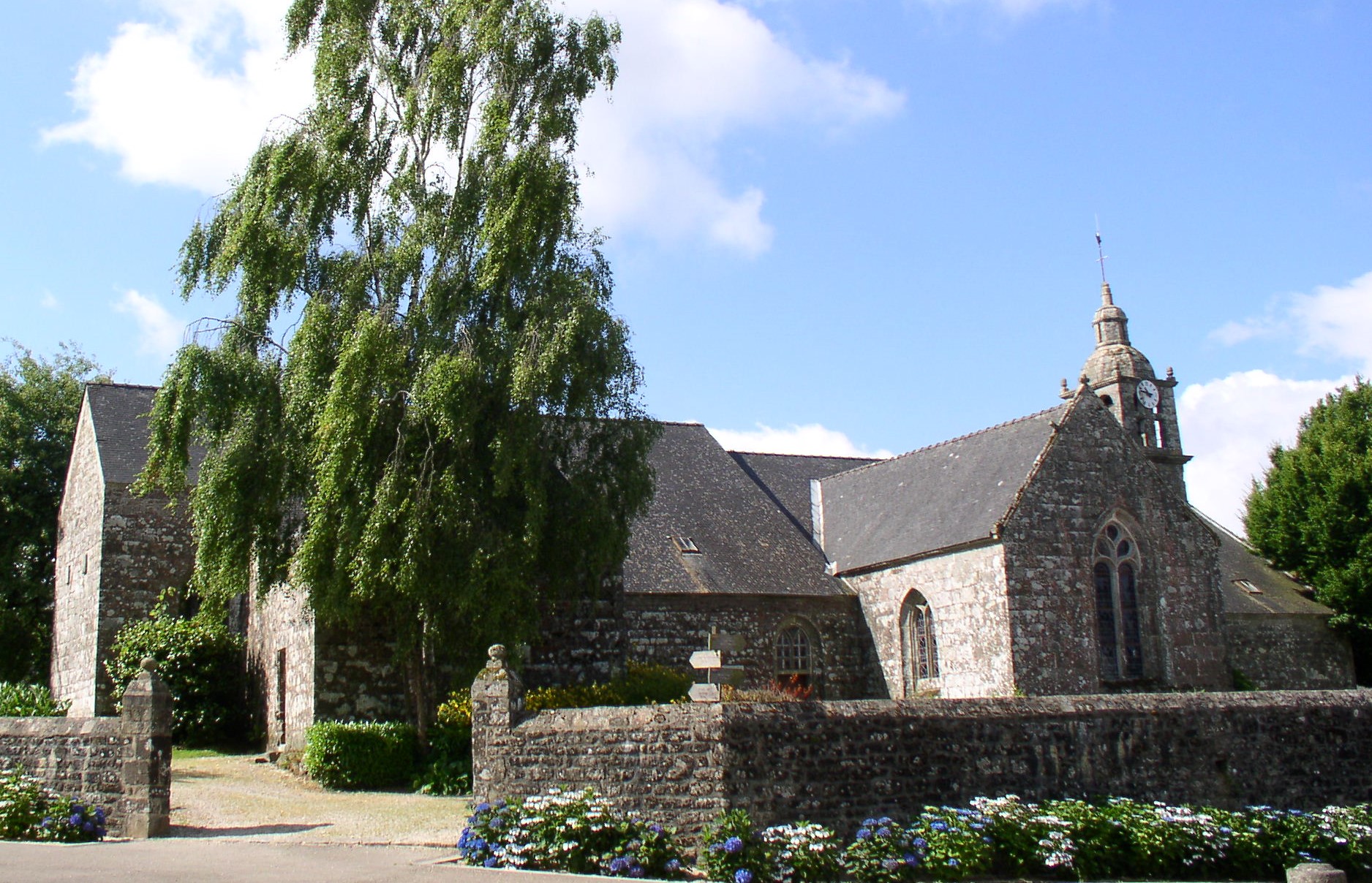 Eglise_St Samuel_LeSaintMairieLe Saint©