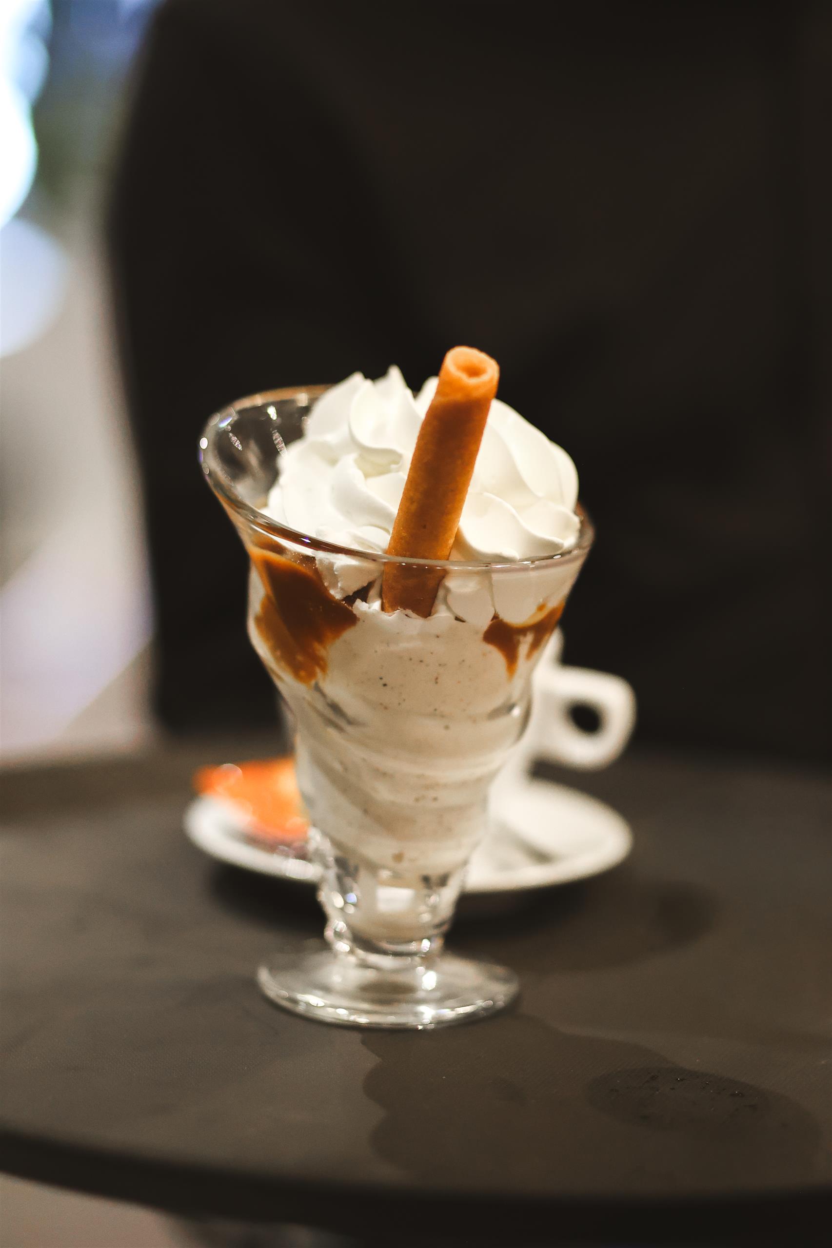 Glace