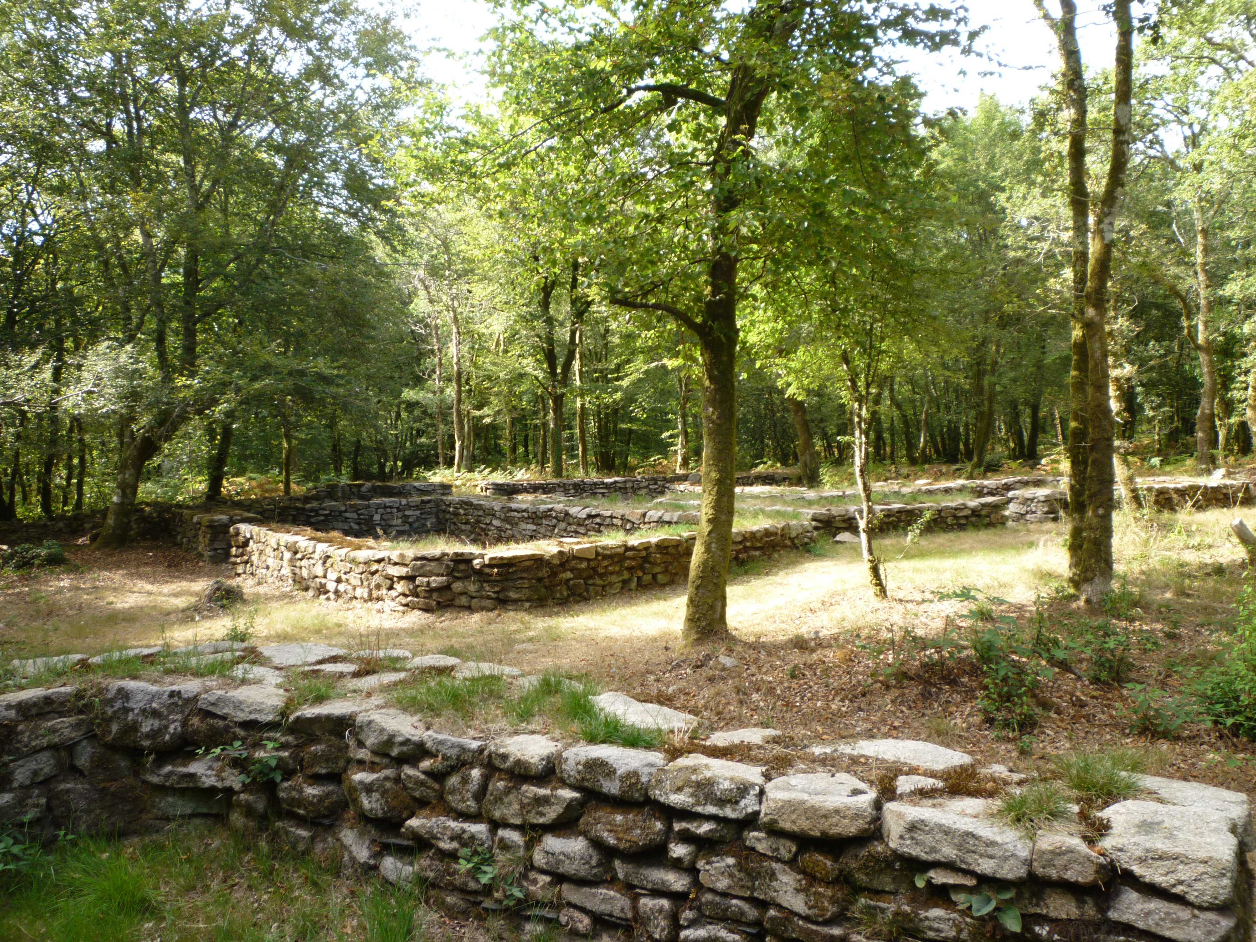 Hameau médieval - Pont-Calleck