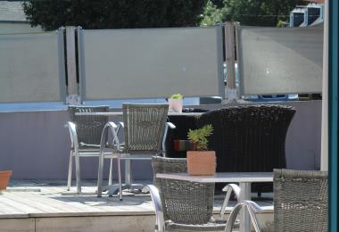 Terrasse ensoleillée