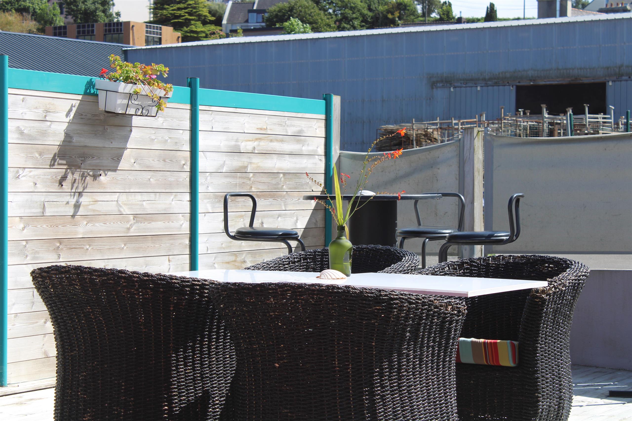 Terrasse ensoleillée
