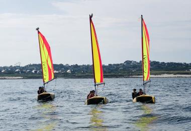 Centre nautique Porsman Vent Ouest - Funboat 