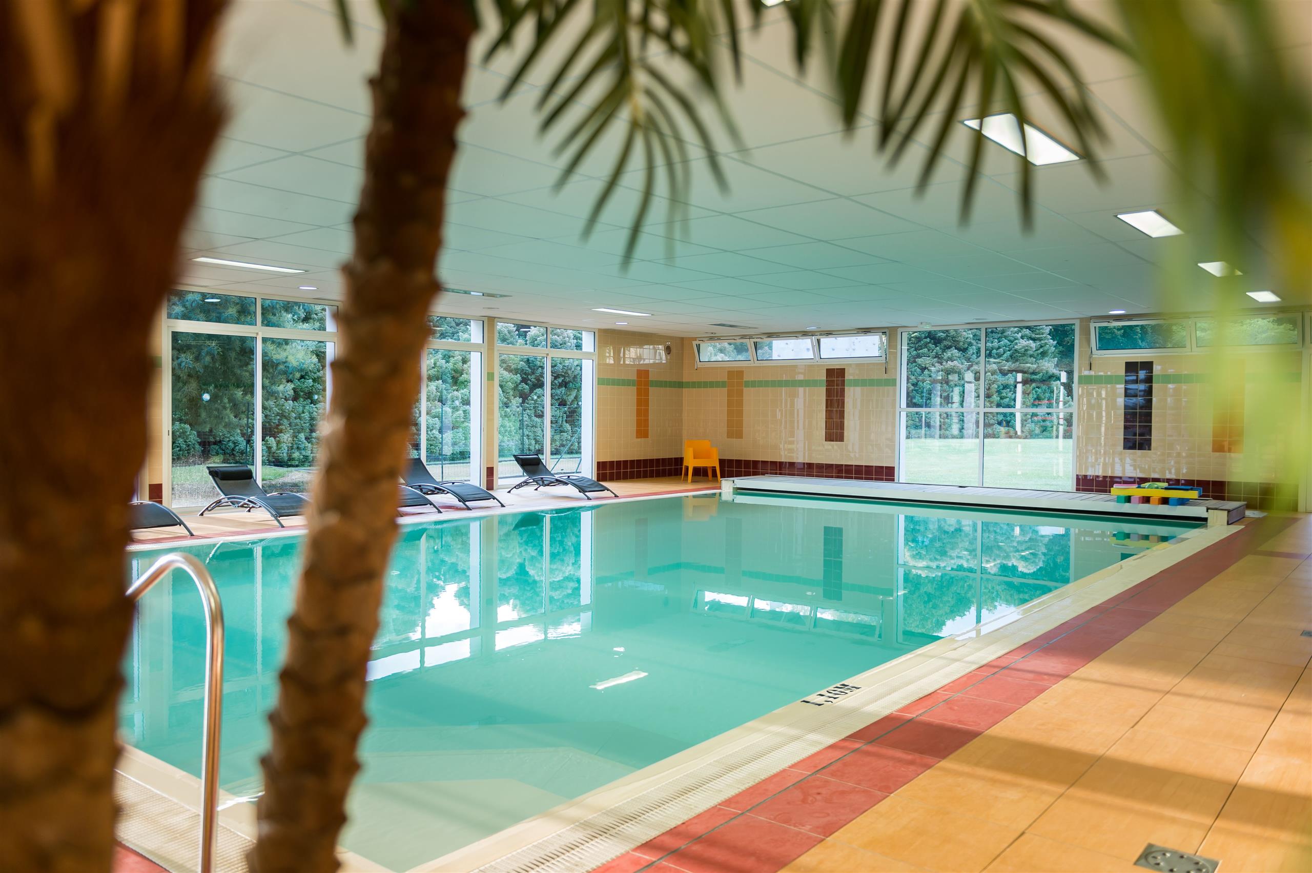Ker Beuz Piscine intérieure