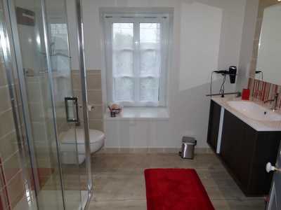 Kuttler salle d'eau Tourinsoft