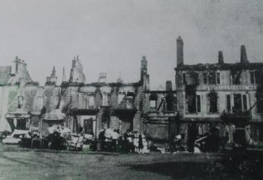 La place Le Flo après le bombardement