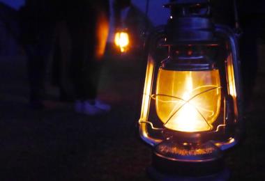 Lanterne by night