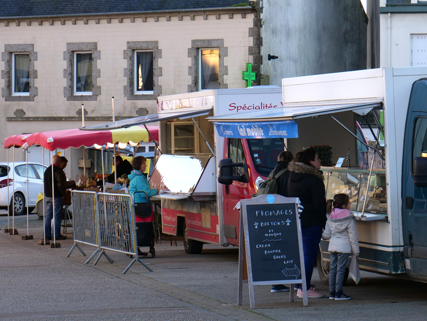 Marché Plouguin
