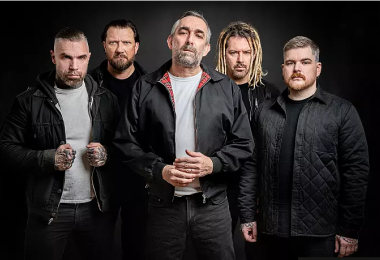 Mass Hystéria 11 12 25