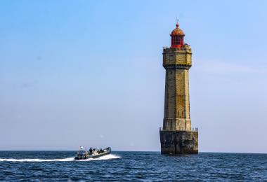 yann gélébart Pahre de la Jument Archipel excursions parc marin archipel de molène le conquet