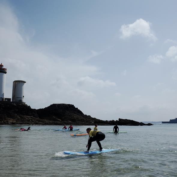 MINOU SURF SCHOOL LOCMARIA PLOUZANE