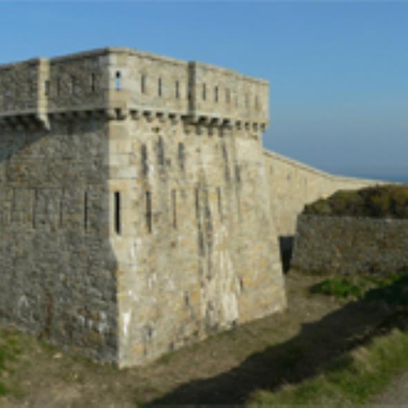 Route des fortifications