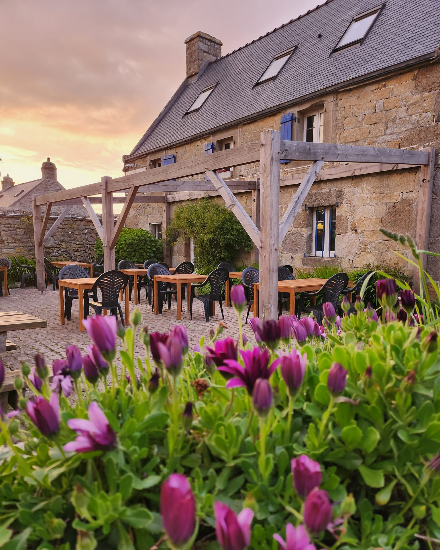 Ty gwechall Creperie Porspoder terrasse web
