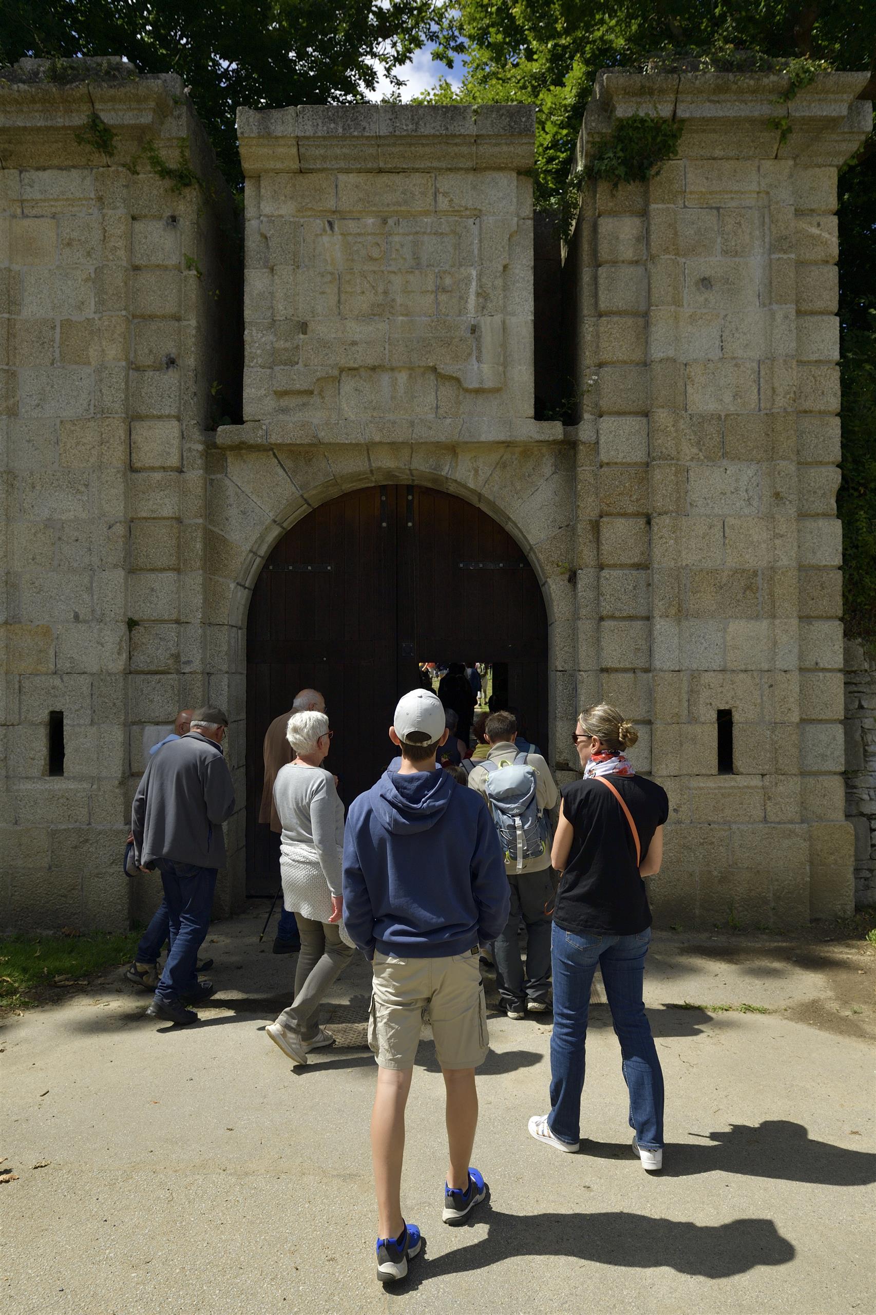 Visite VAH FORT DU QUESTEL 1
