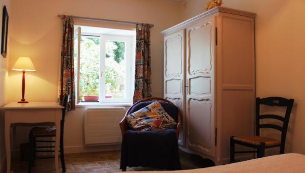 gite_ti_izella_chambre_abricot_4bd
