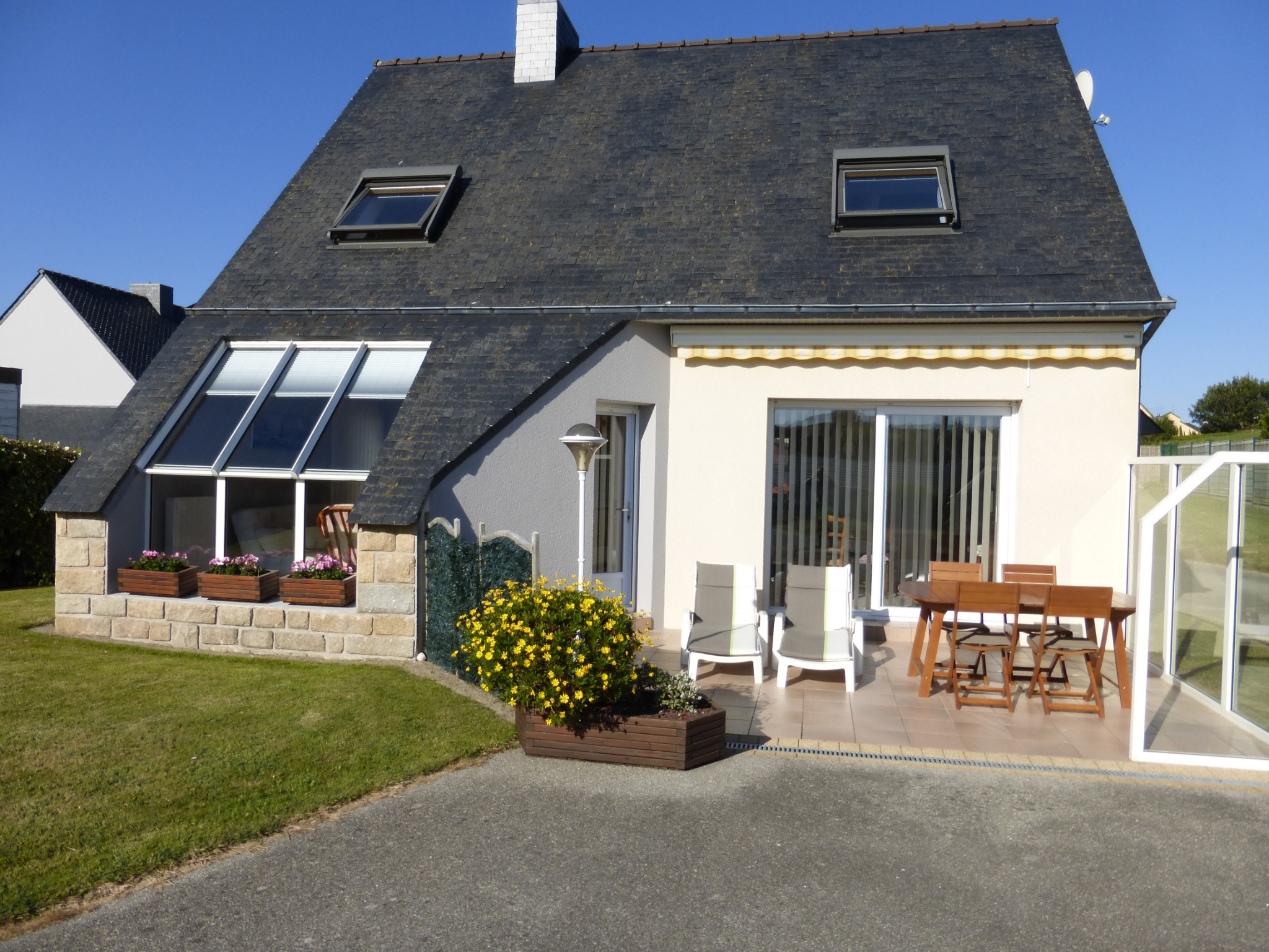 maison devant