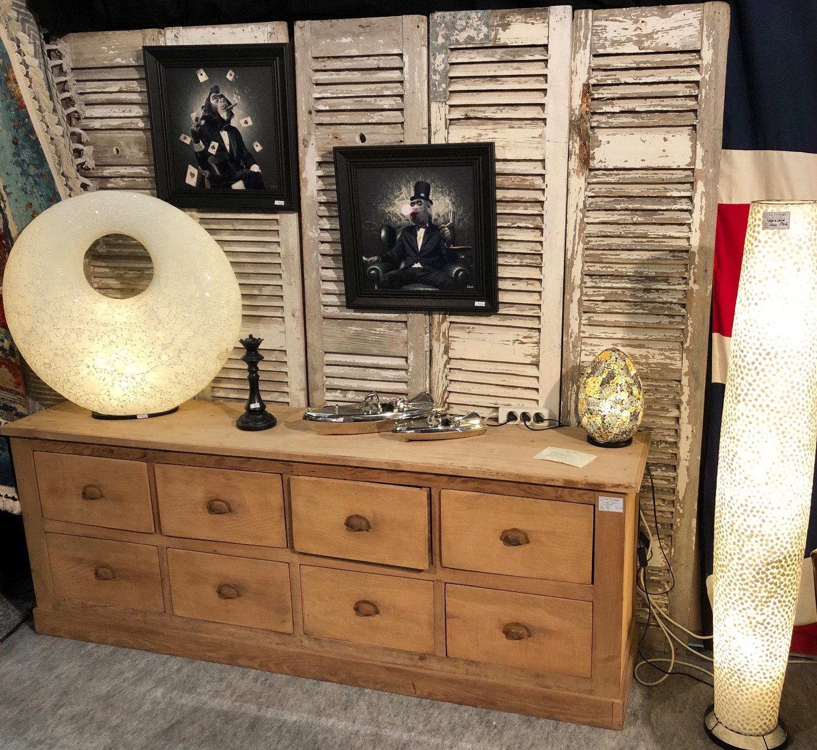Mobilier neuf et décoration