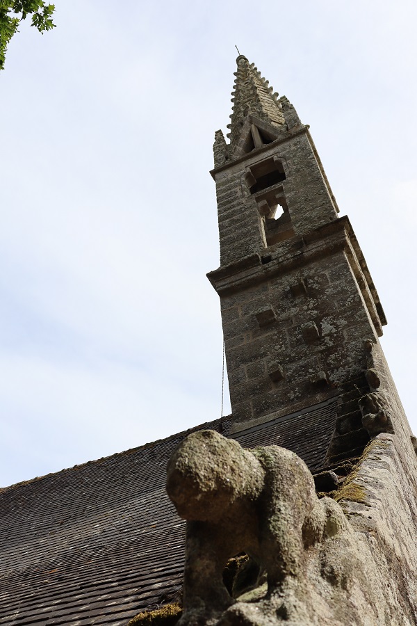 notre_dame_treguron_gouezec_detail_clocher_cl